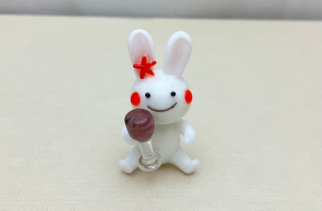 ガラス人形　うさぎ　ずぼらびっと