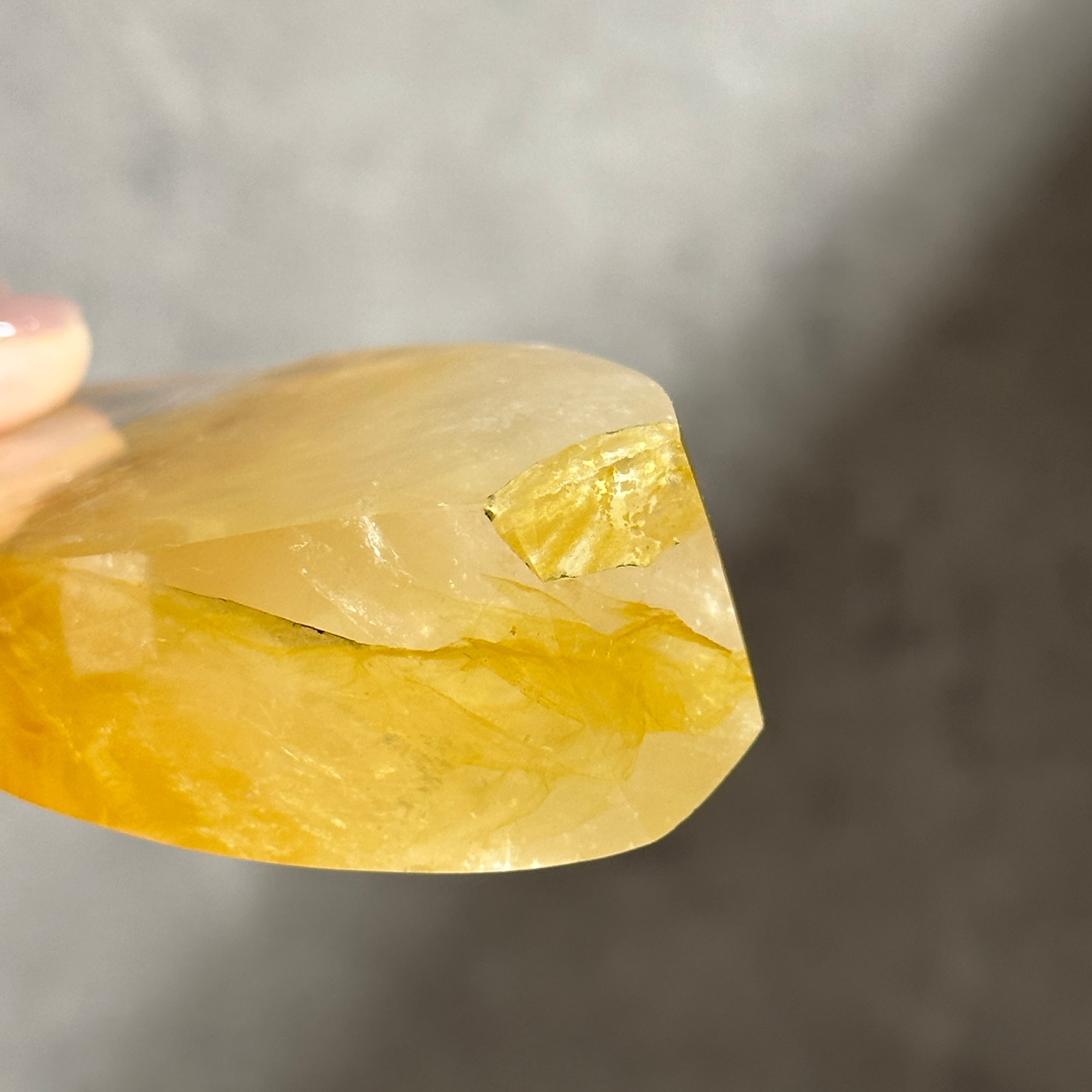 ゴールデンヒーラー フレイム23◇ Golden Healer ◇天然石・鉱物