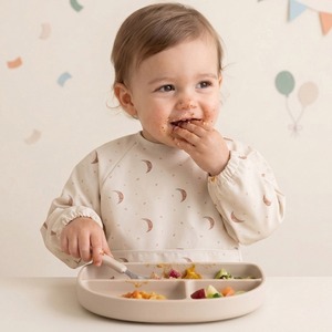 【BABY】北欧風　お食事エプロン/よだれカバー