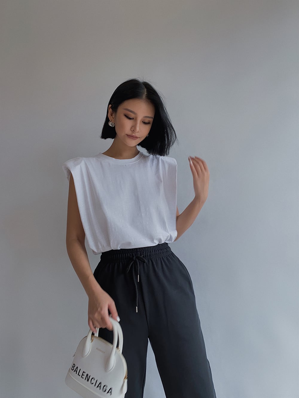 ノースリーブトップス トップス シャツ 白シャツ 白トップス 袖なし