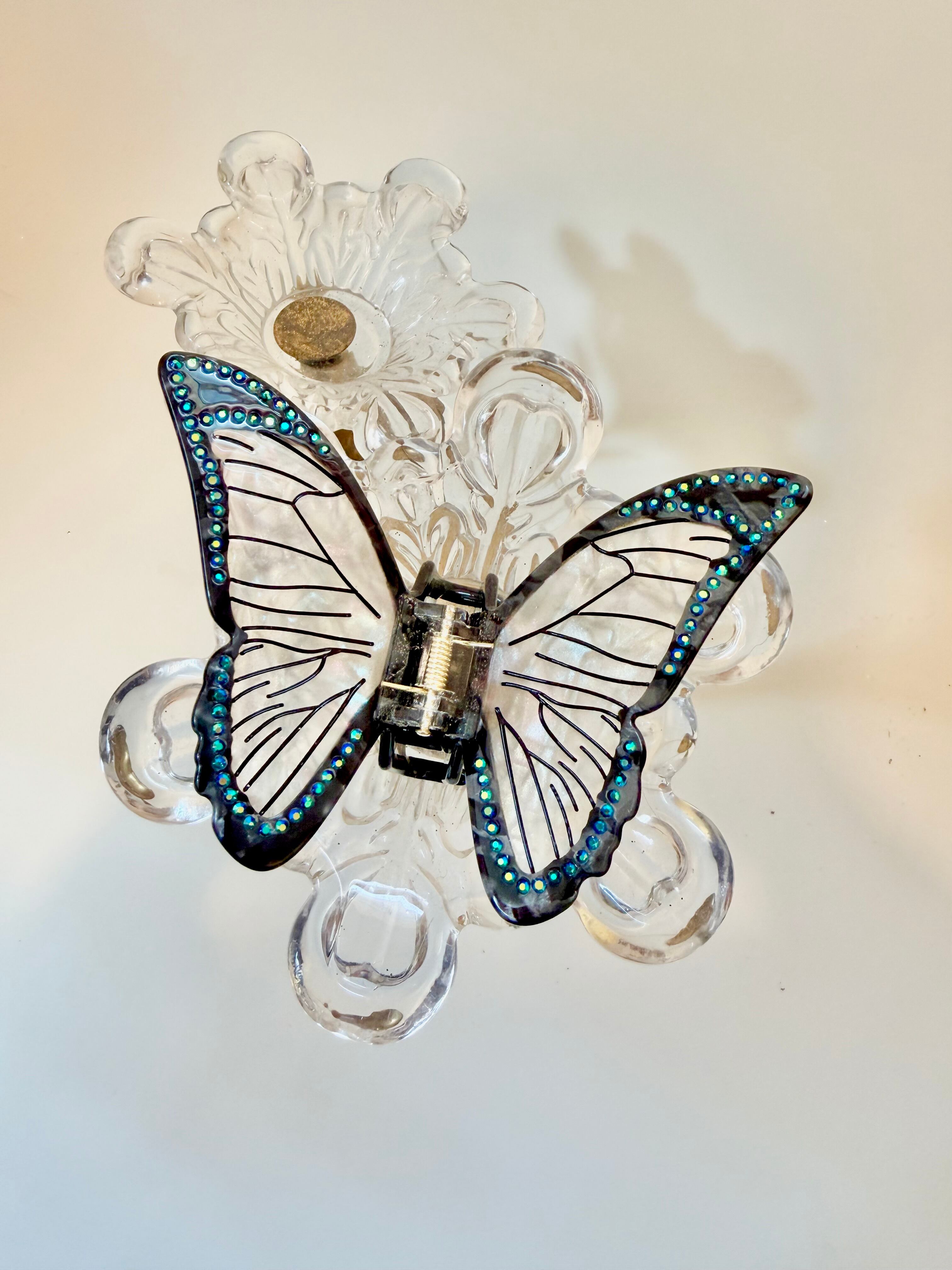 美しい蝶 ヘアクリップ | 動物や生き物のヘアアクセサリー屋さん