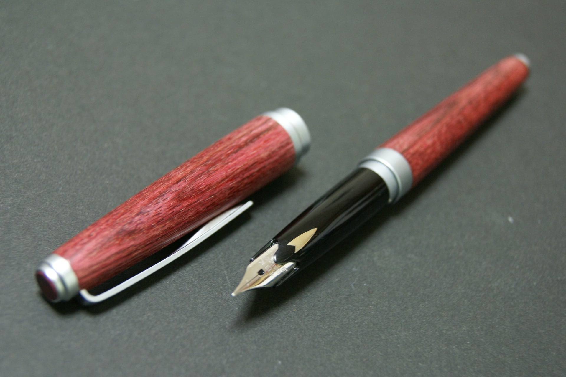 SAILOR セーラー 木材 18Kペン先万年筆 セーラー万年筆 木軸 積層材 旧