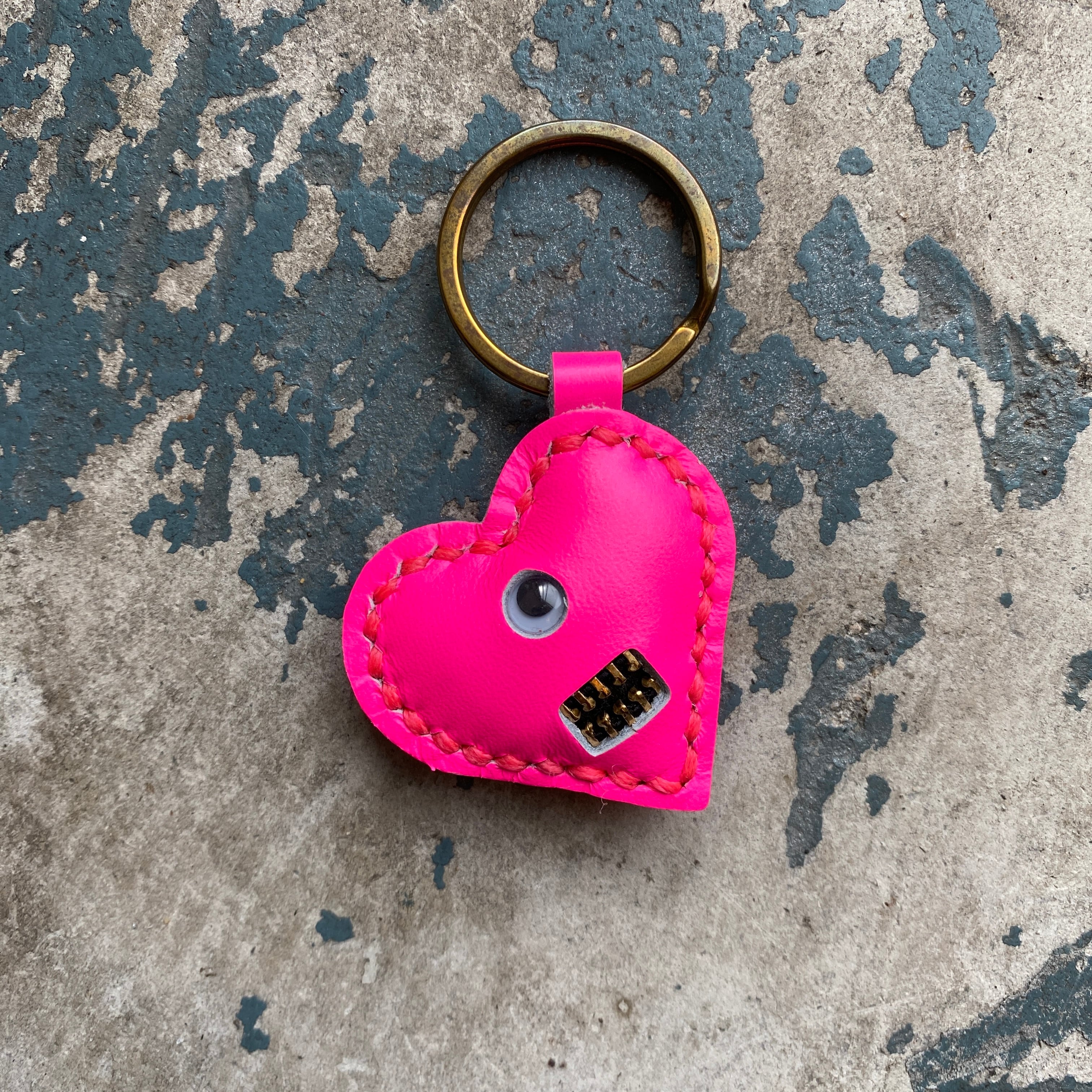 Griny(グリニー)ハートキーリング ブラック | Poorman'sGoldLeatherWorks