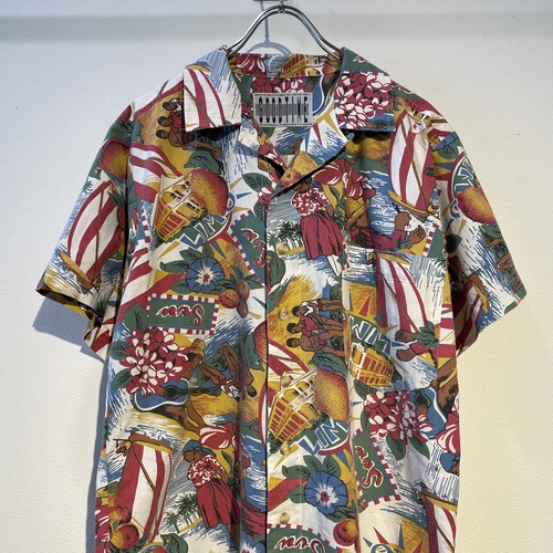 used s/s shirt SIZE:-