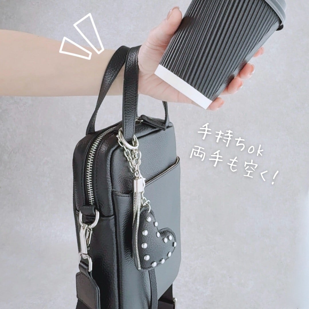 LUNEリュンヌメロウレザーショルダーバッグ本革ブラック極美品 メロウレザーショルダーバッグ | Lune (リュンヌ)