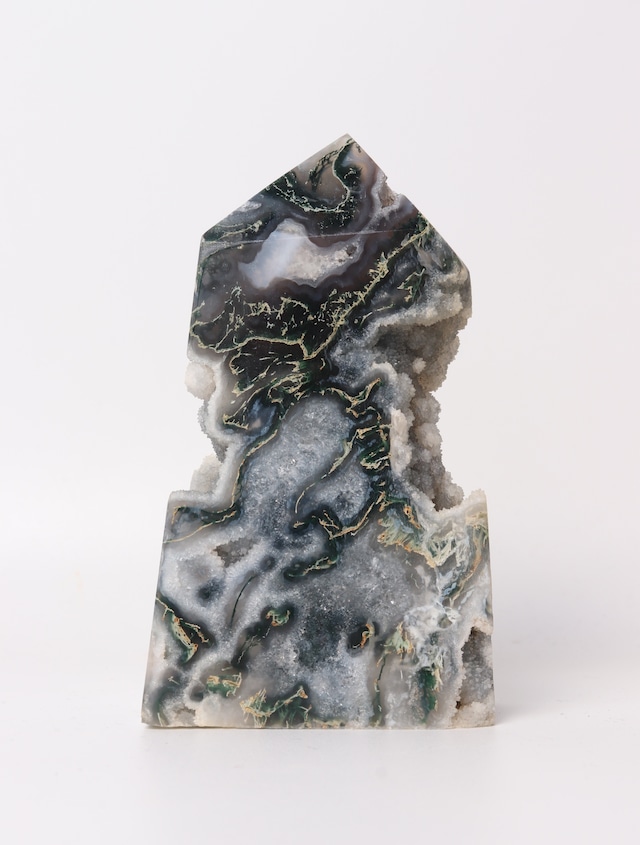 MOSS AGATE TOWER