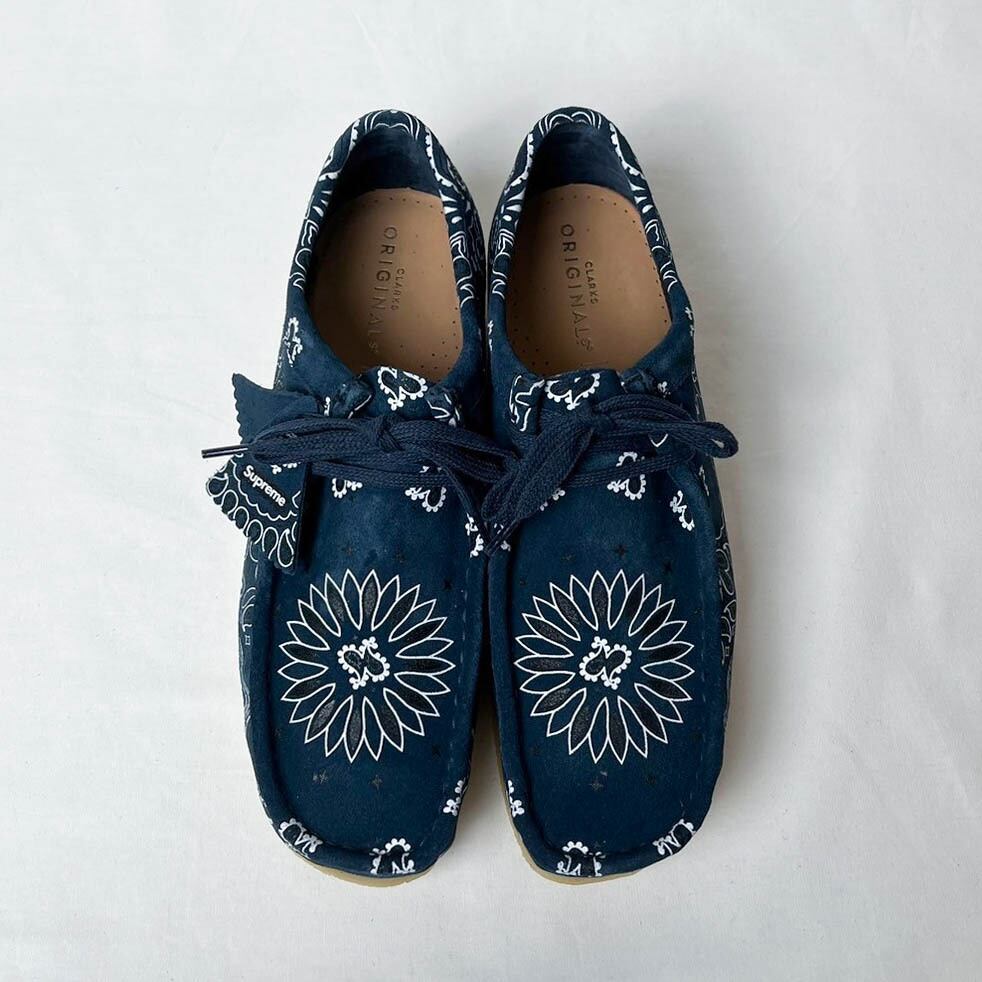 NEW] Clarks×Supreme 別注 BANDANA WALLABEE シュプリーム クラークス
