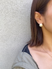 エナメルボールピアス