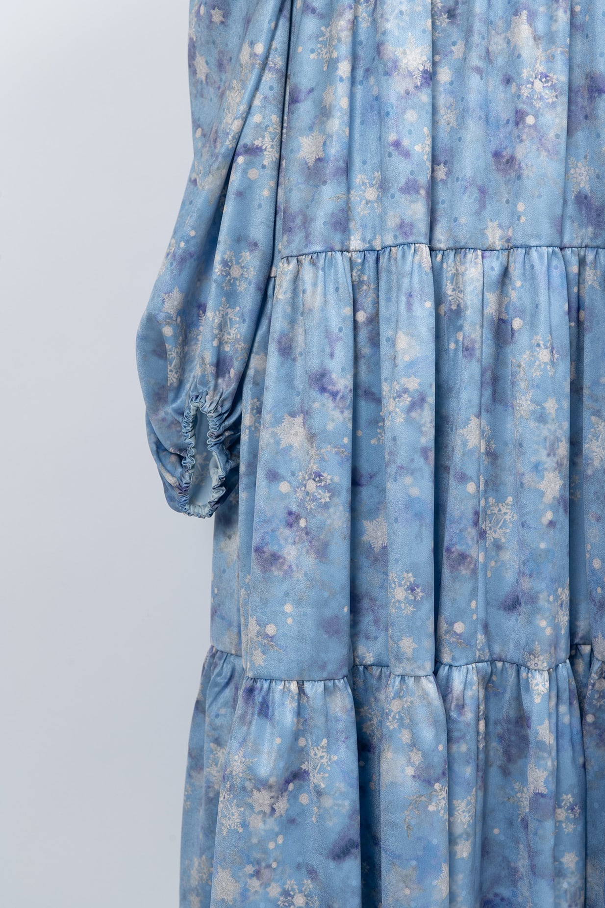 スーツ・フォーマル・ドレス Arobe  Flake Embroidery Tired Dress Arobe Snow Flake Embroidery Tired Dress