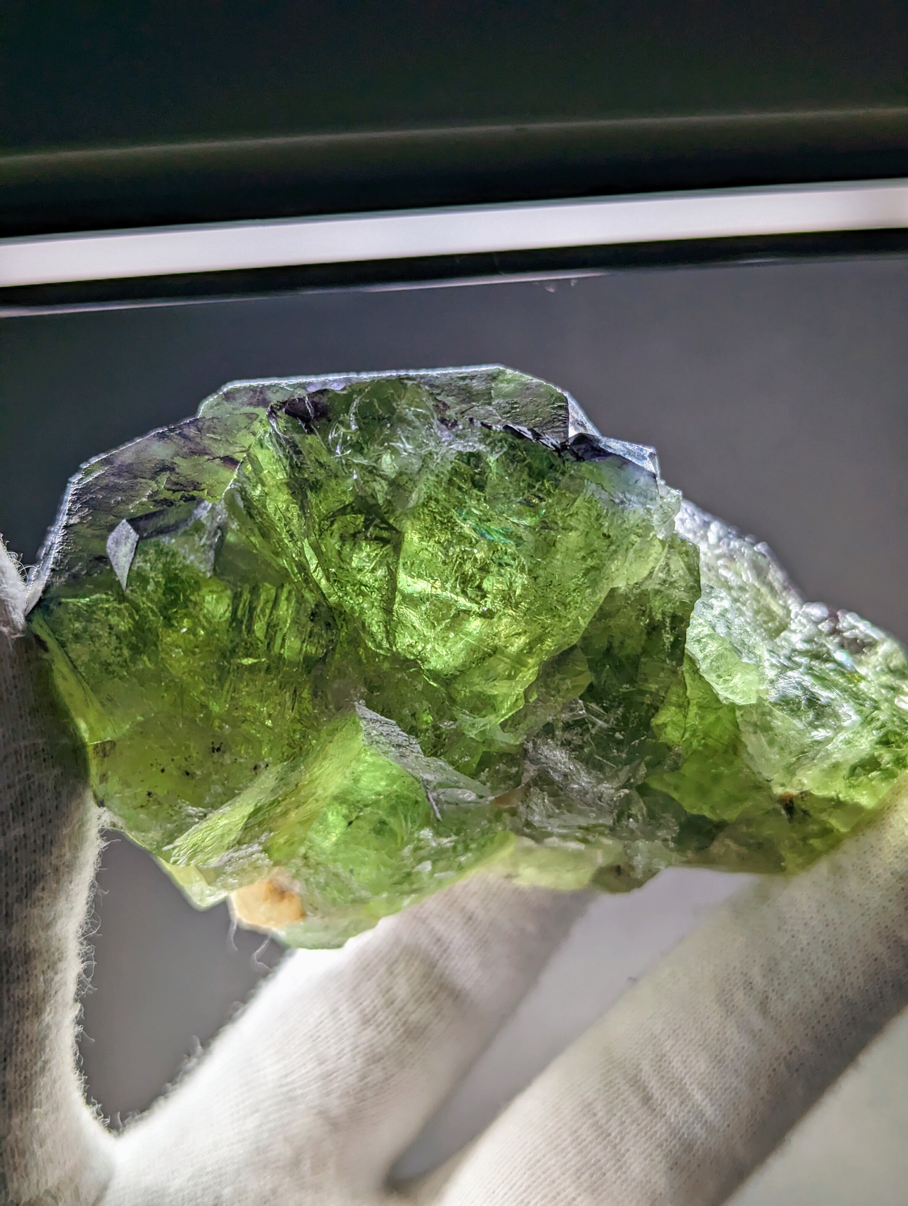 希少色/大型結晶】オコルスフローライト Okorusu mine, Namibia R5 