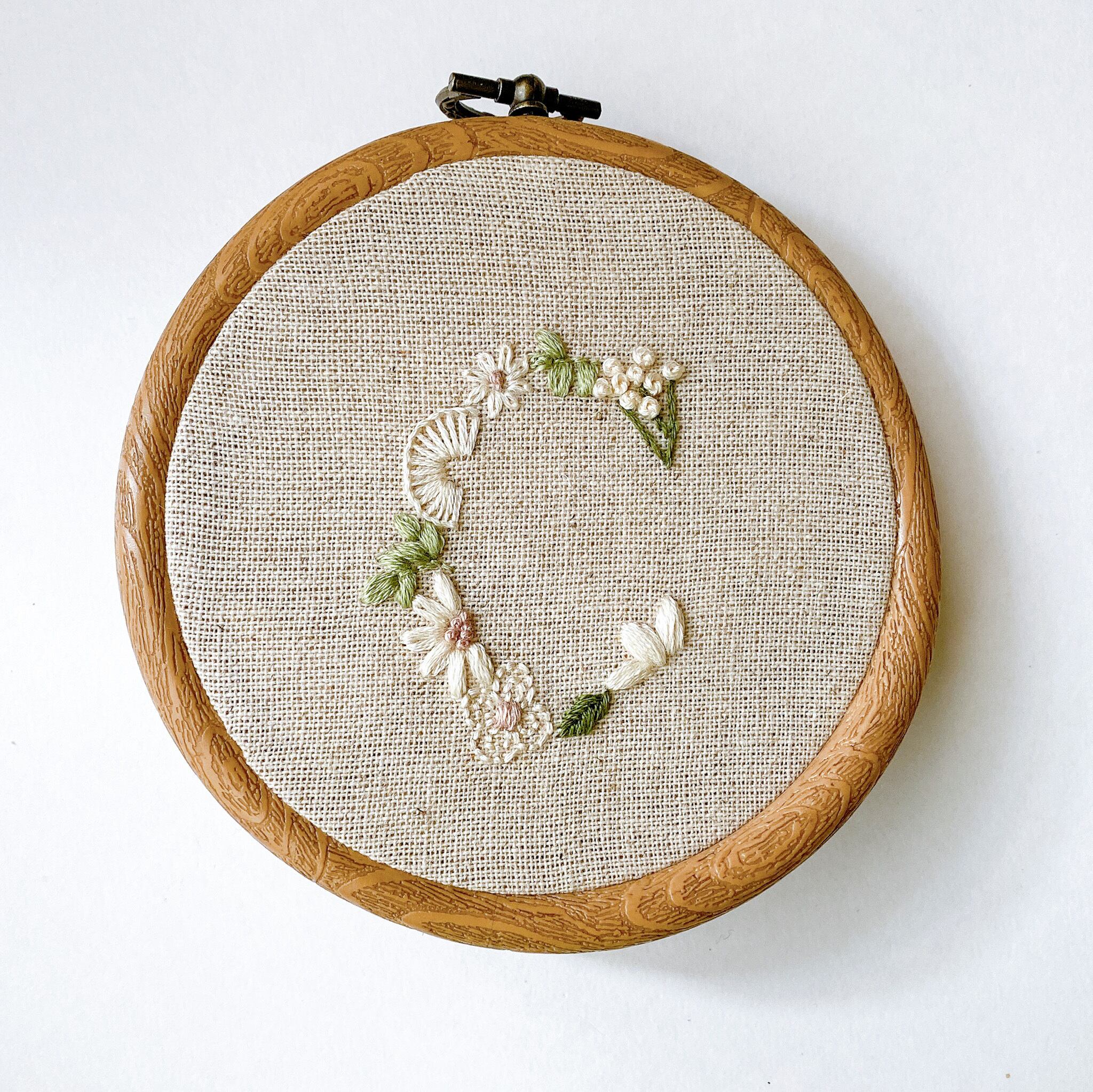 特価】新品｟レア｠すそ刺繍 しつけあり 【公式通販】