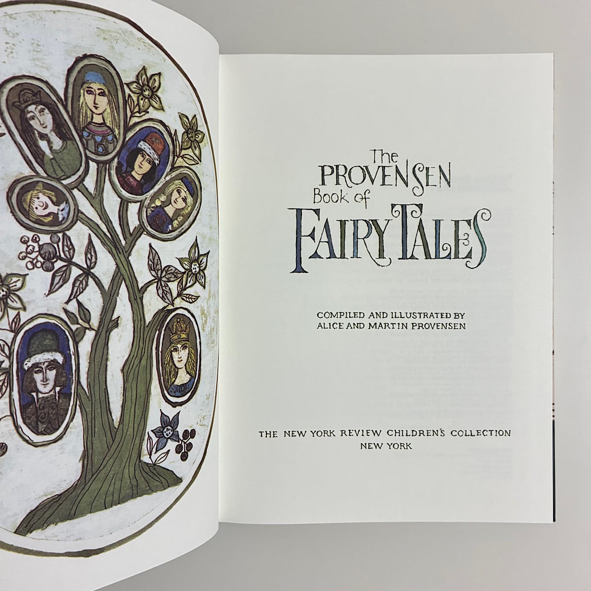 The Provensen Book of Fairy Tales | 素敵な洋書絵本のお店 Read Leaf