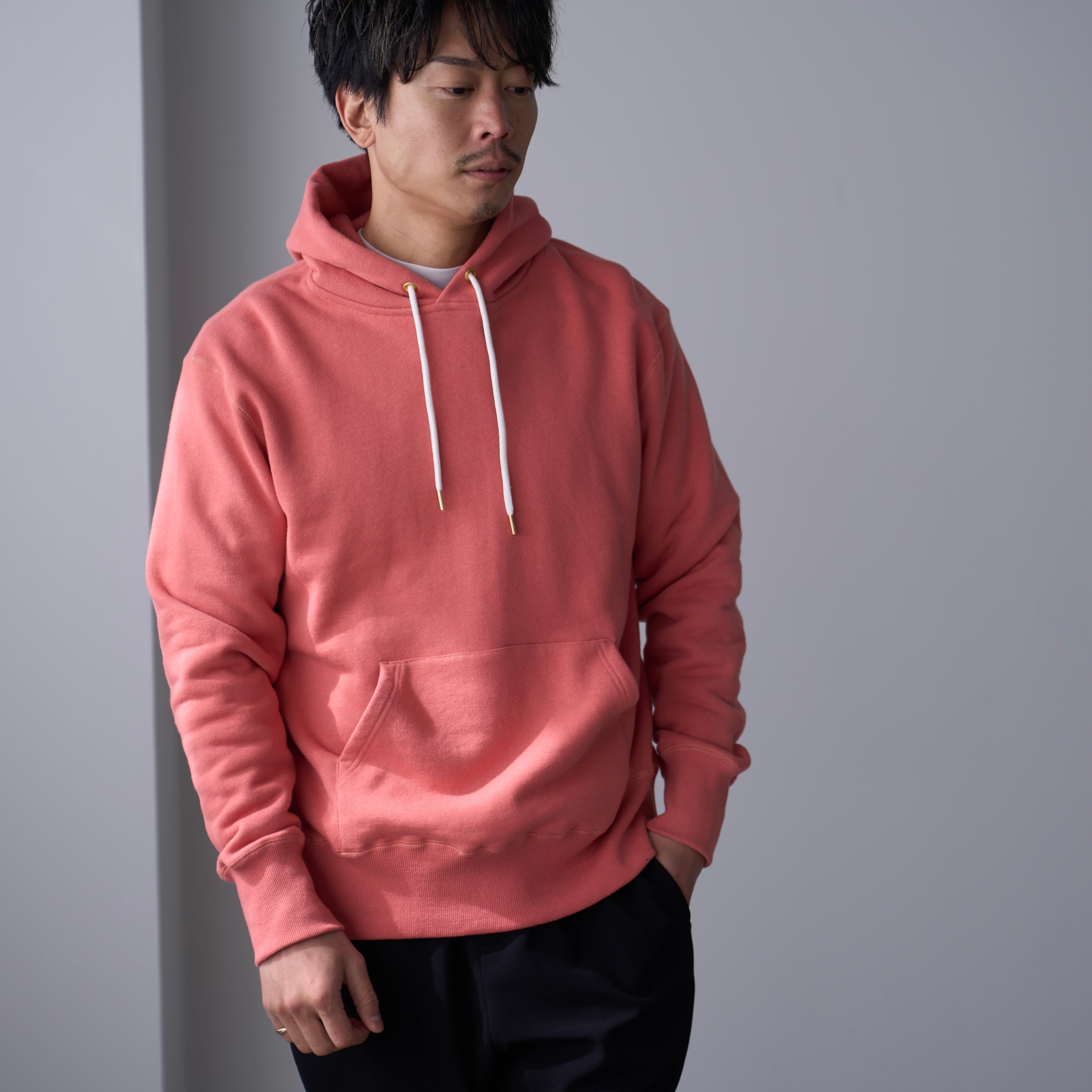 吊り編機でふっくら作られた