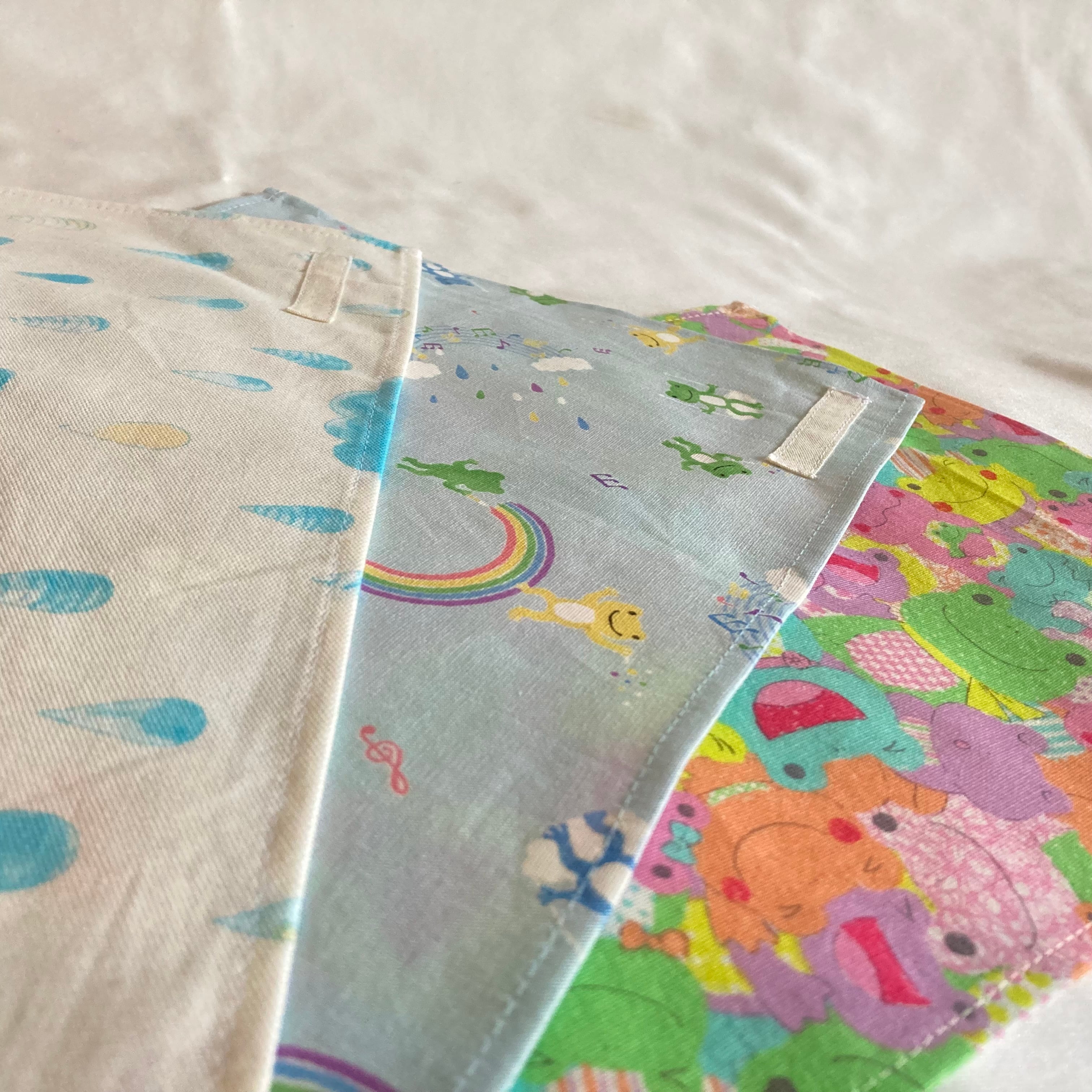A4ランチョンマット3枚セット入園入学ランチクロスナフキン★雨降りカエルちゃん | メィリリィ【maylily】のクローゼット powered by BASE