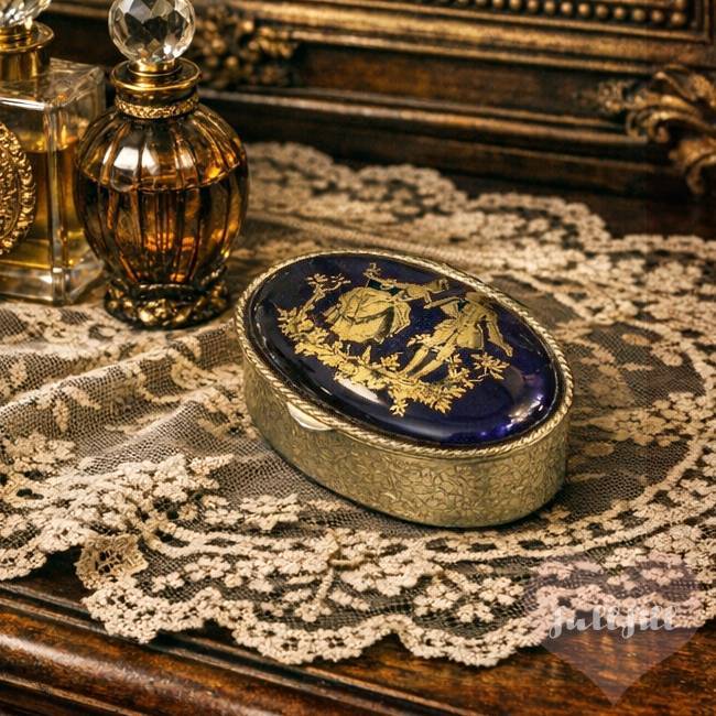 アンティーク調ピルケース フランス製 小物入れ ジュエリーボックス