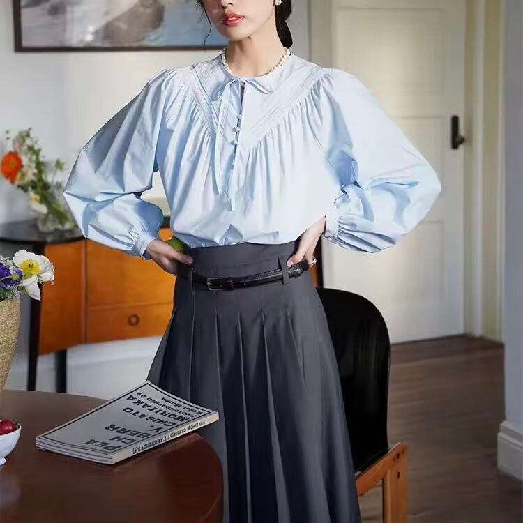 クラシカルリボンタイブラウス