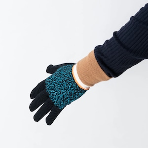 TRICOTÉ / melange gloves L