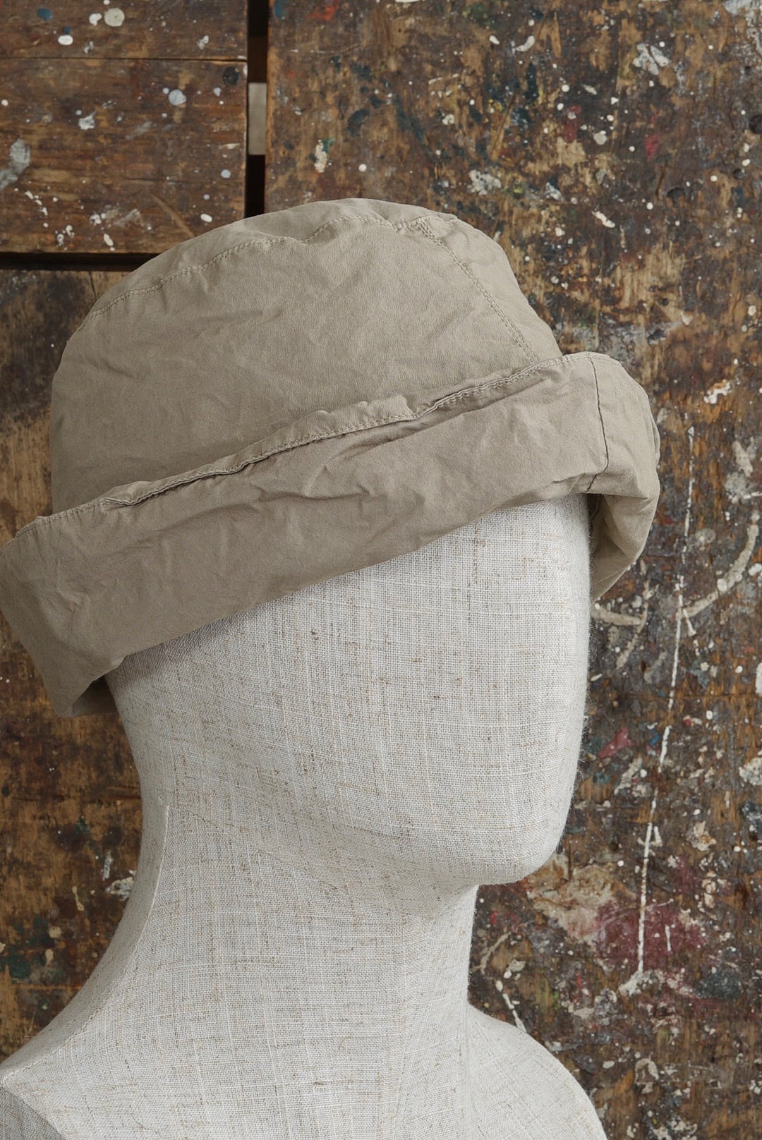 ALBUM DI FAMIGLIA - BOB HAT TS / STONE | Brownie