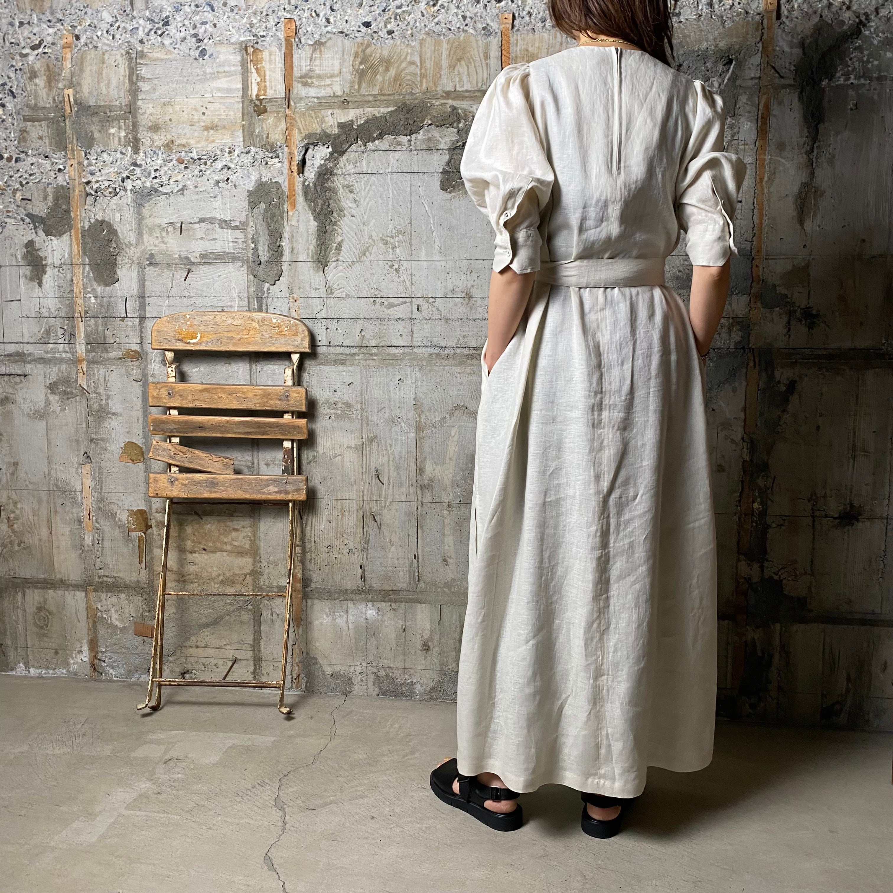 【新品】HYKE LINEN MAXI DRESS サイズ1 OATMEAL