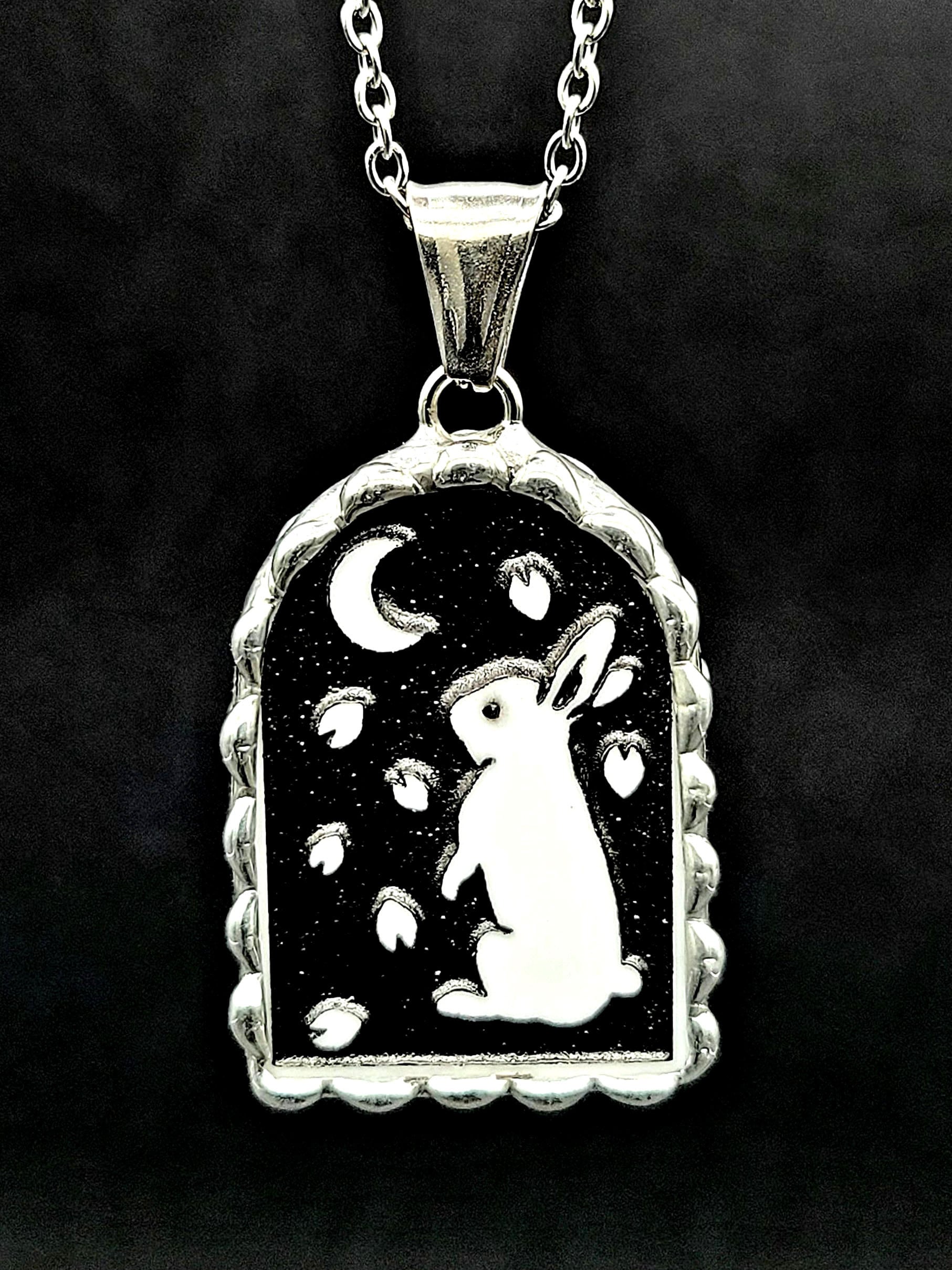 月窓 - うさぎとさくら