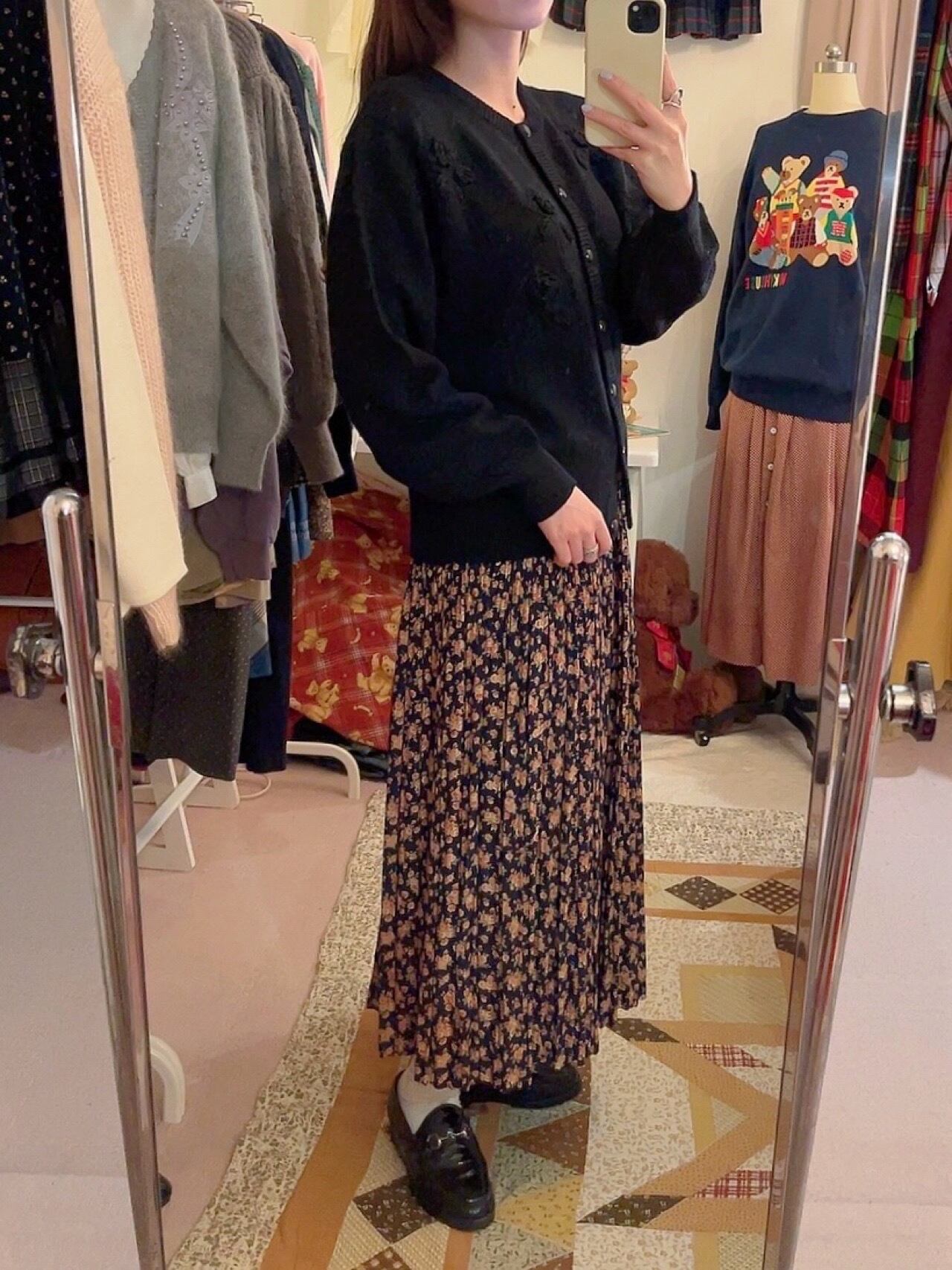 black flower motif knit cardigan