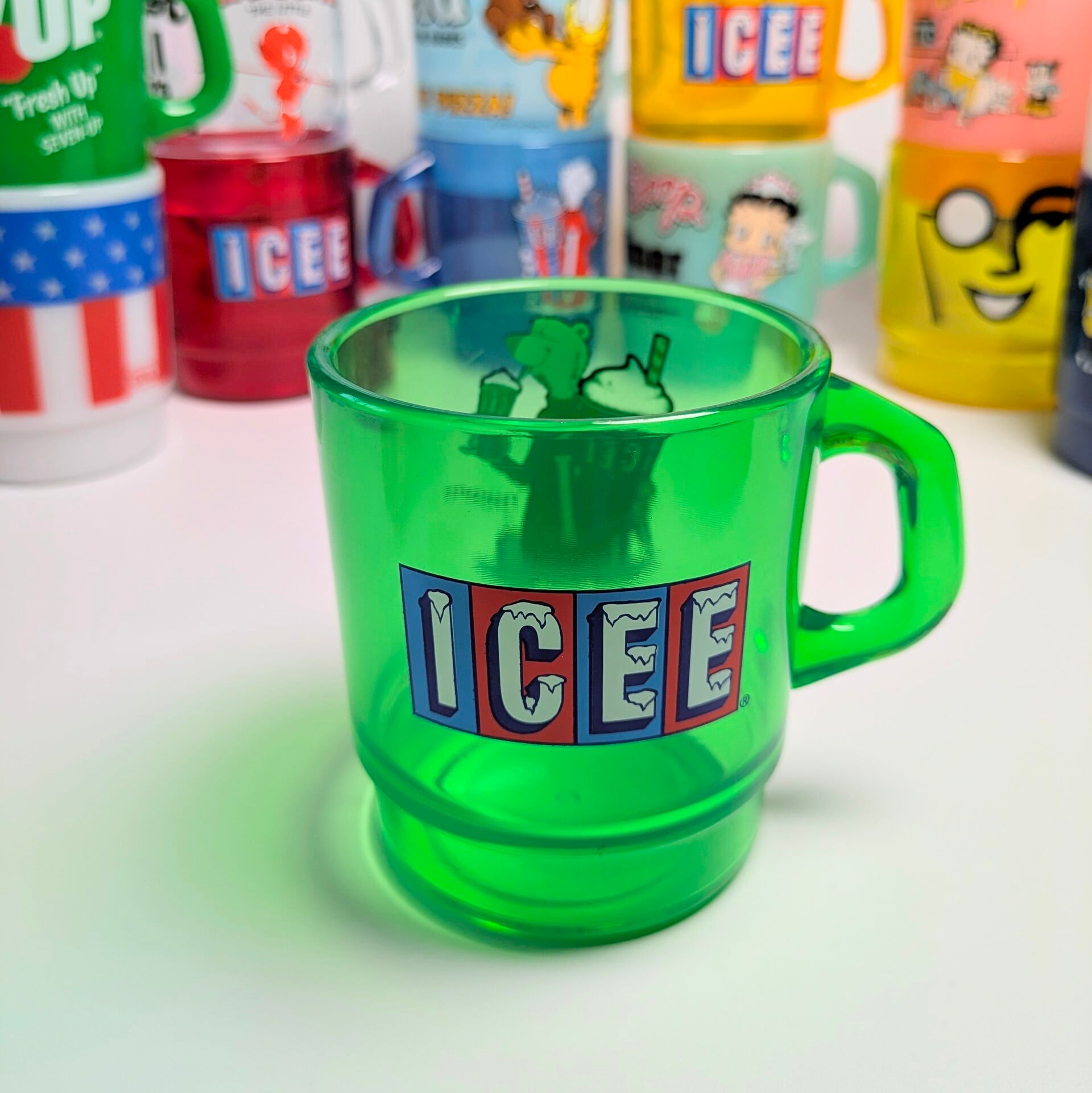 【 STACKING MUG / スタッキングマグ   積み重ねられるマグ  】 ICEE(アイシー) / プラスティックマグ 〚アメリカン雑貨 アメトイ〛