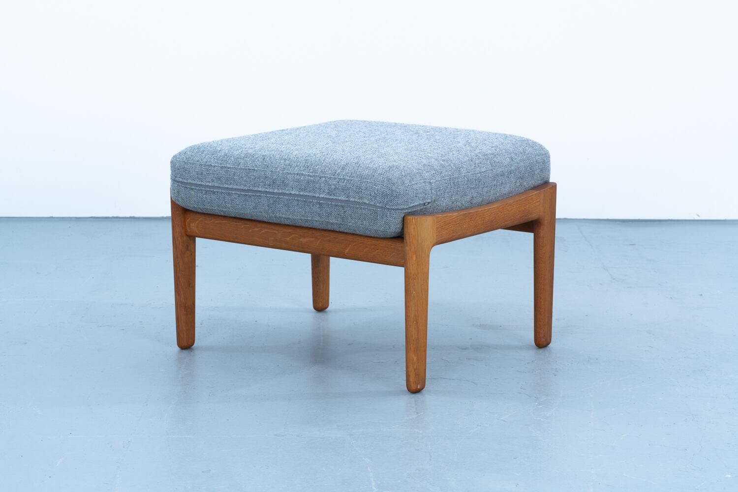 Hans J Wegner | GE290S Ottoman | kaikki gallery | 北欧ヴィンテージ