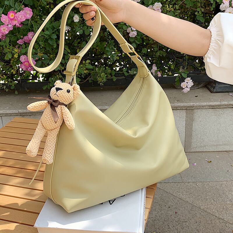 トートバッグ メッセンジャーバッグ Tiancai_Wing_Bag82979309651