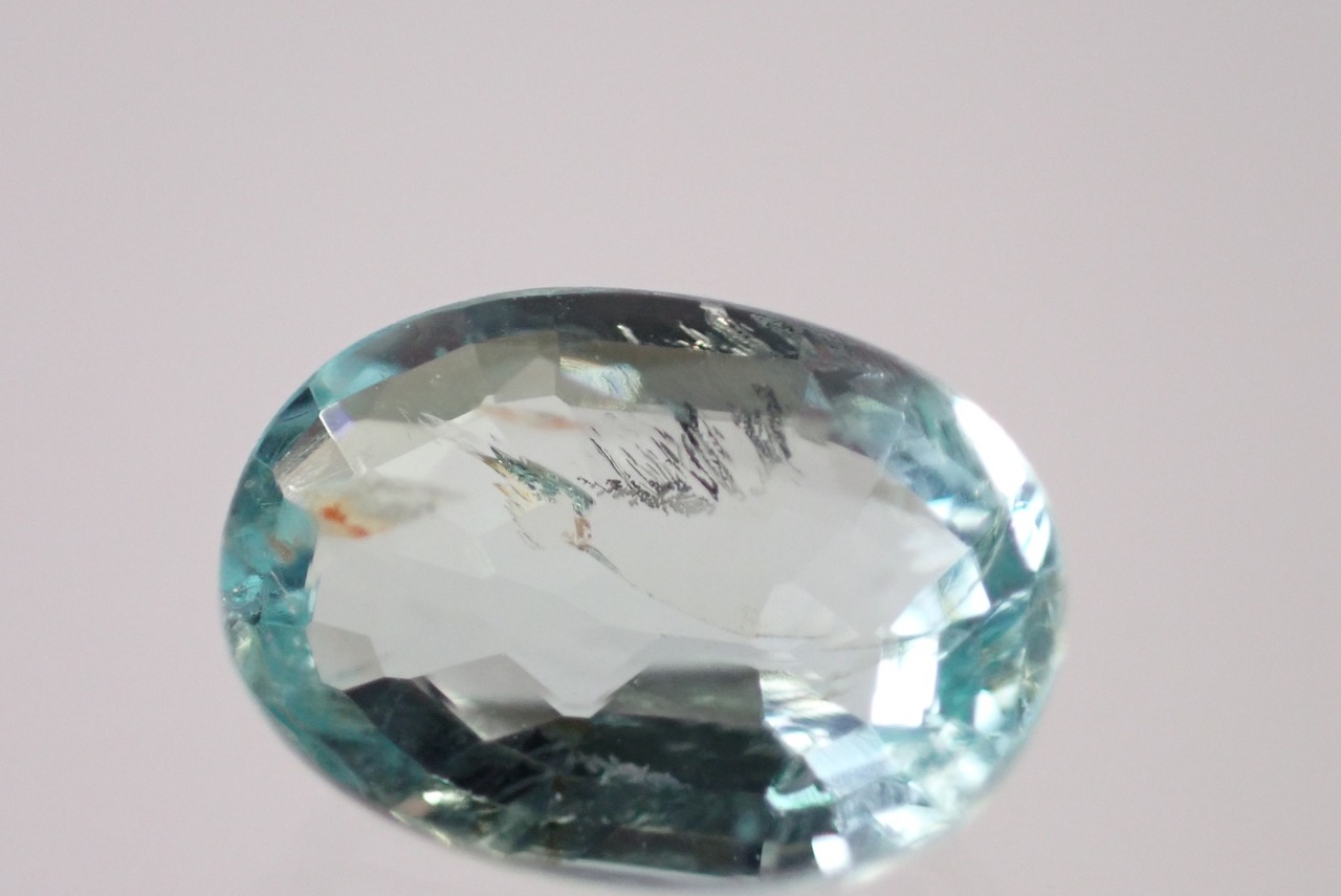 グリーンアクアマリン　1.21ct　[C12-1040]