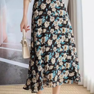 ミドル丈花柄スカート W00223