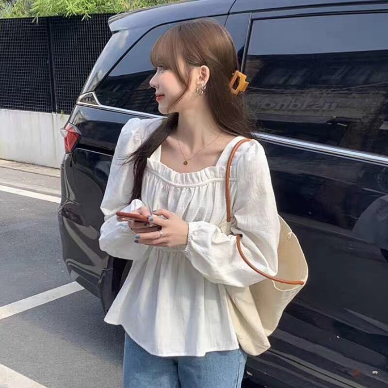 スクエアネックフレアブラウス