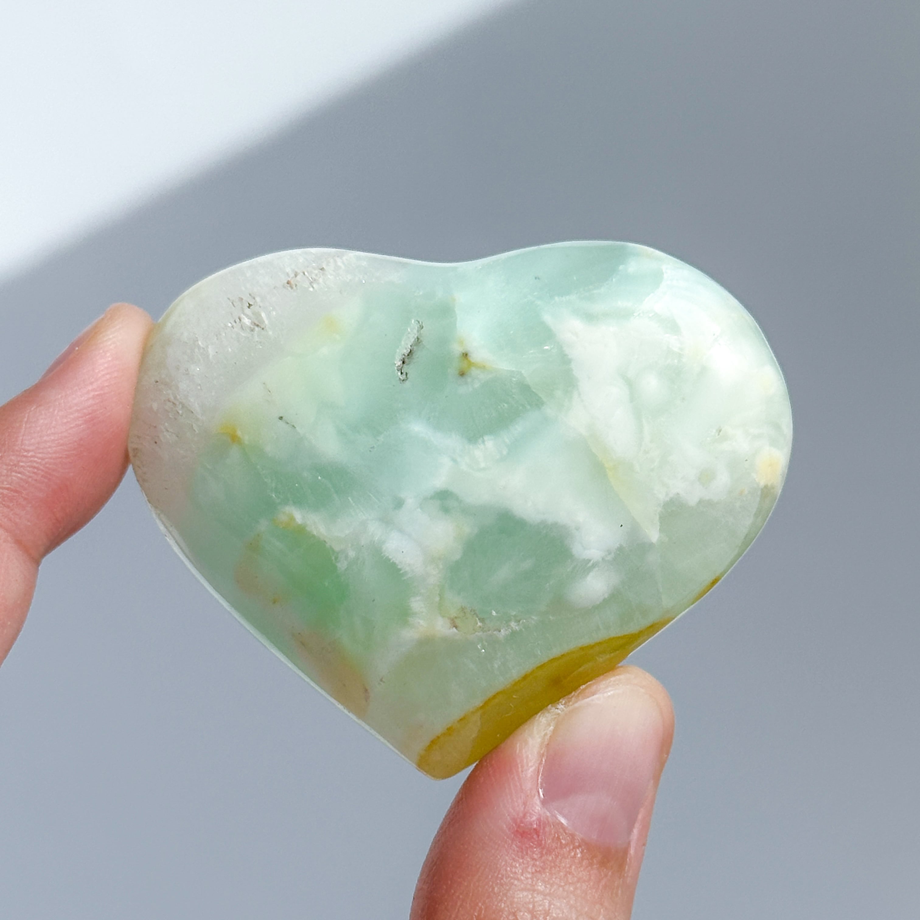 カリビアンブルーカルサイト ハート 33◇Caribbian Blue Calcite
