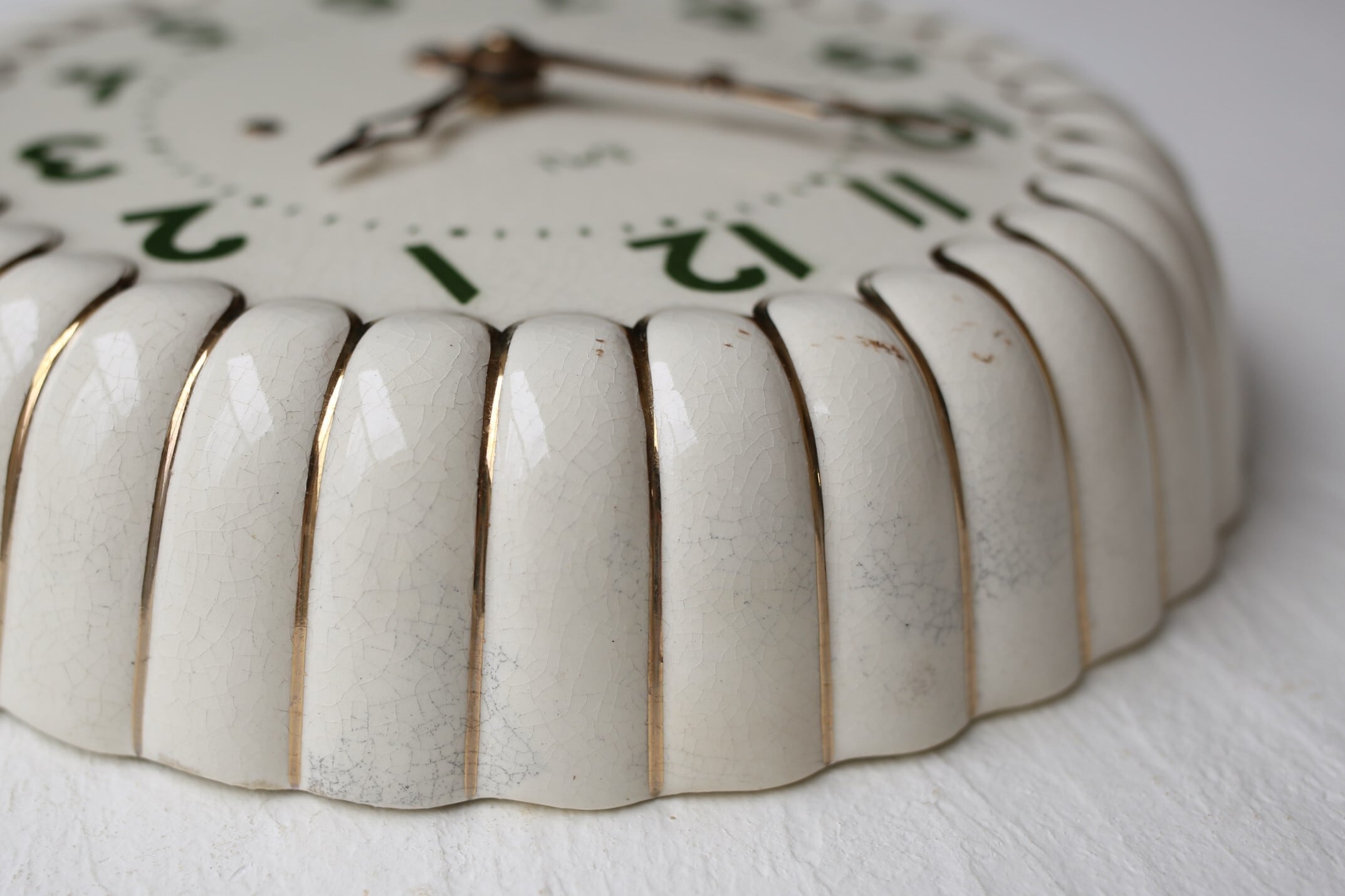 フランス アンティーク ヴィンテージ SMI社 陶器 壁掛け時計 『gâteau