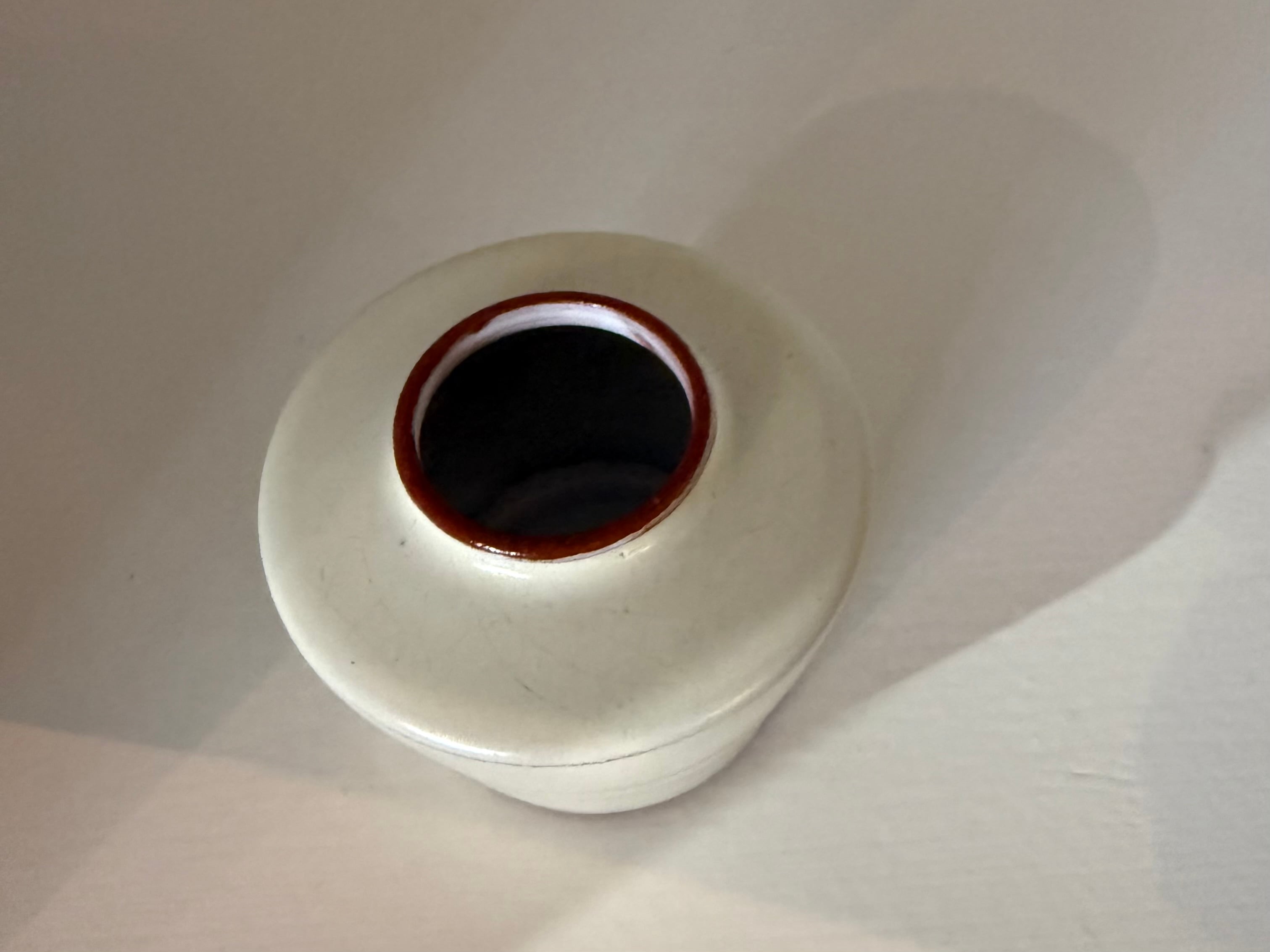 vintage>small white vase | CherLife vintage>small white vase | CherLife