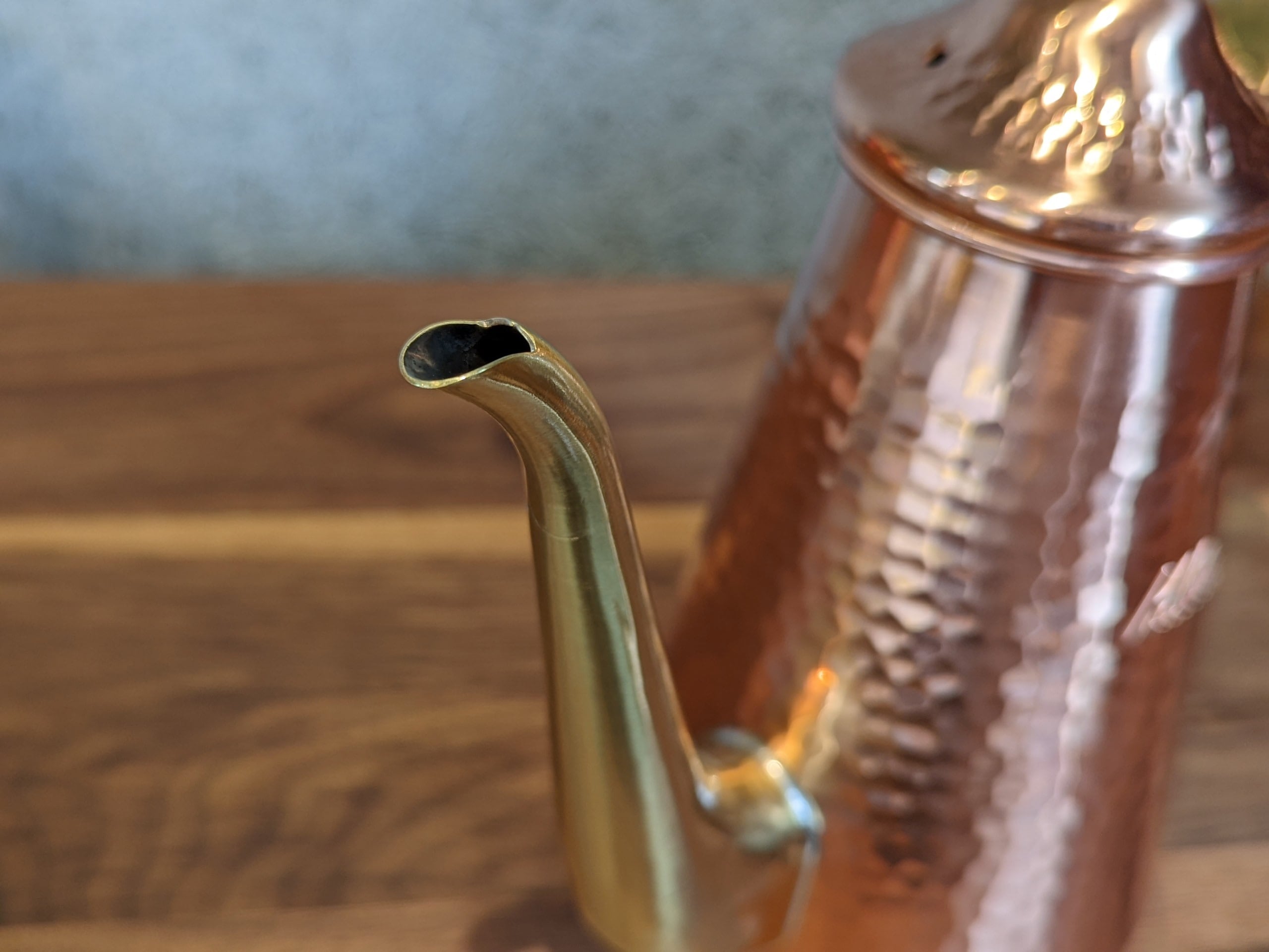 TSUBAMEドリップポット スリム700CUW（銅製・ウッドハンドル