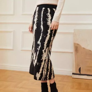 モダン　タイトスカート　21060