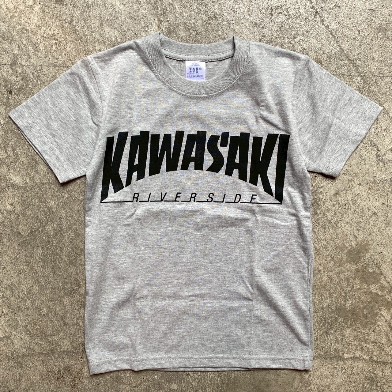 RIVERSIDE BASE 『KAWASAKI』KIDS T-SHIRTS GRAY
