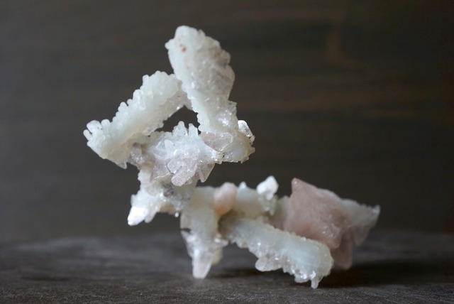 アポフィライト/スティルバイト/カルセドニー 　Apophyllite/Stilbite/Chalcedony 860