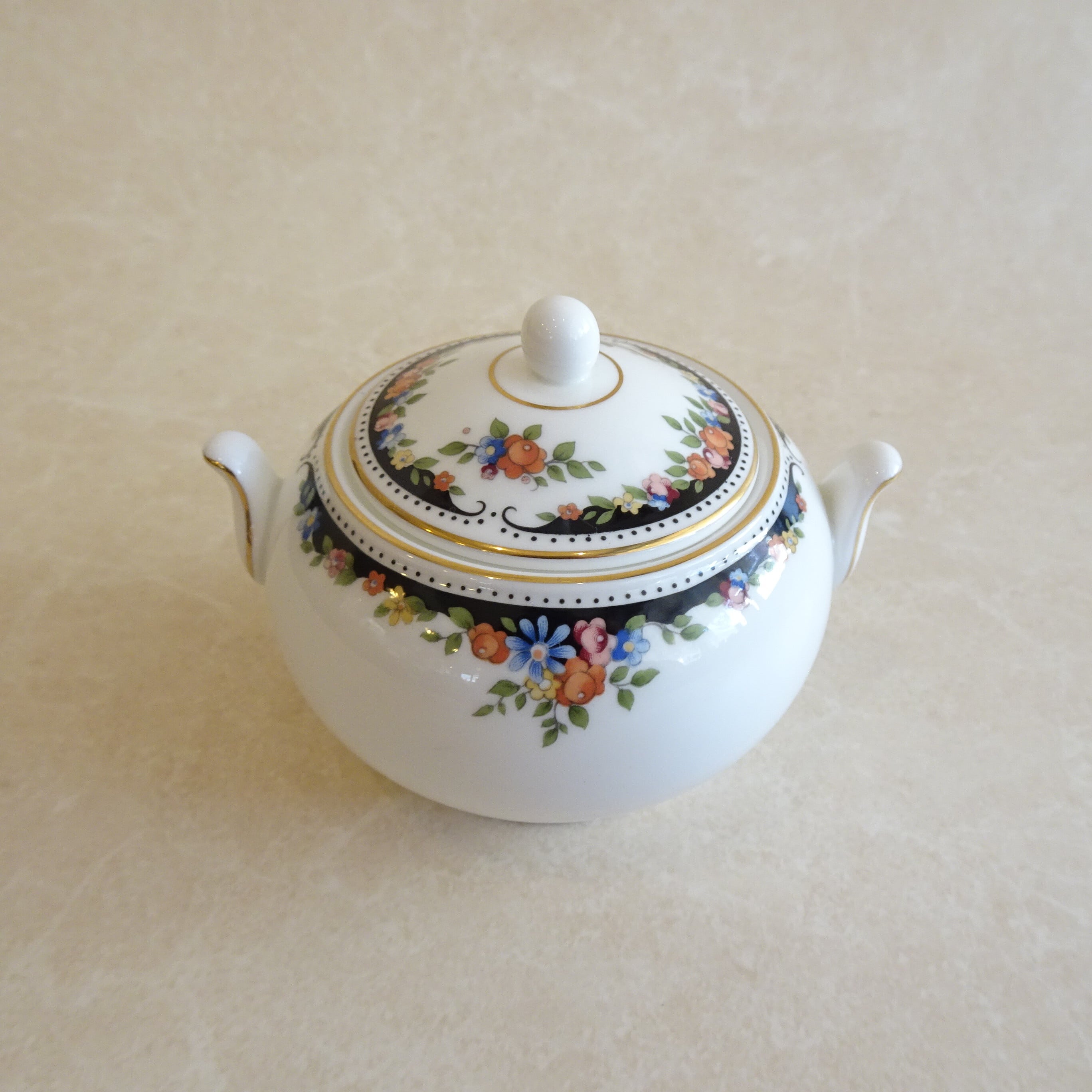 英国・ウェッジウッド OSBORNE シュガーポット | 純喫茶家具の村田商會