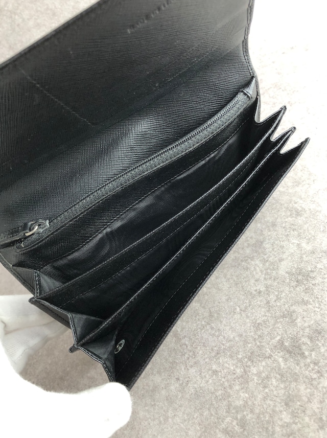 PRADA プラダ 財布 ブラック トライアングルロゴ サフィアーノレザー 2つ折り 長財布 vintage ヴィンテージ オールド dwgxzb