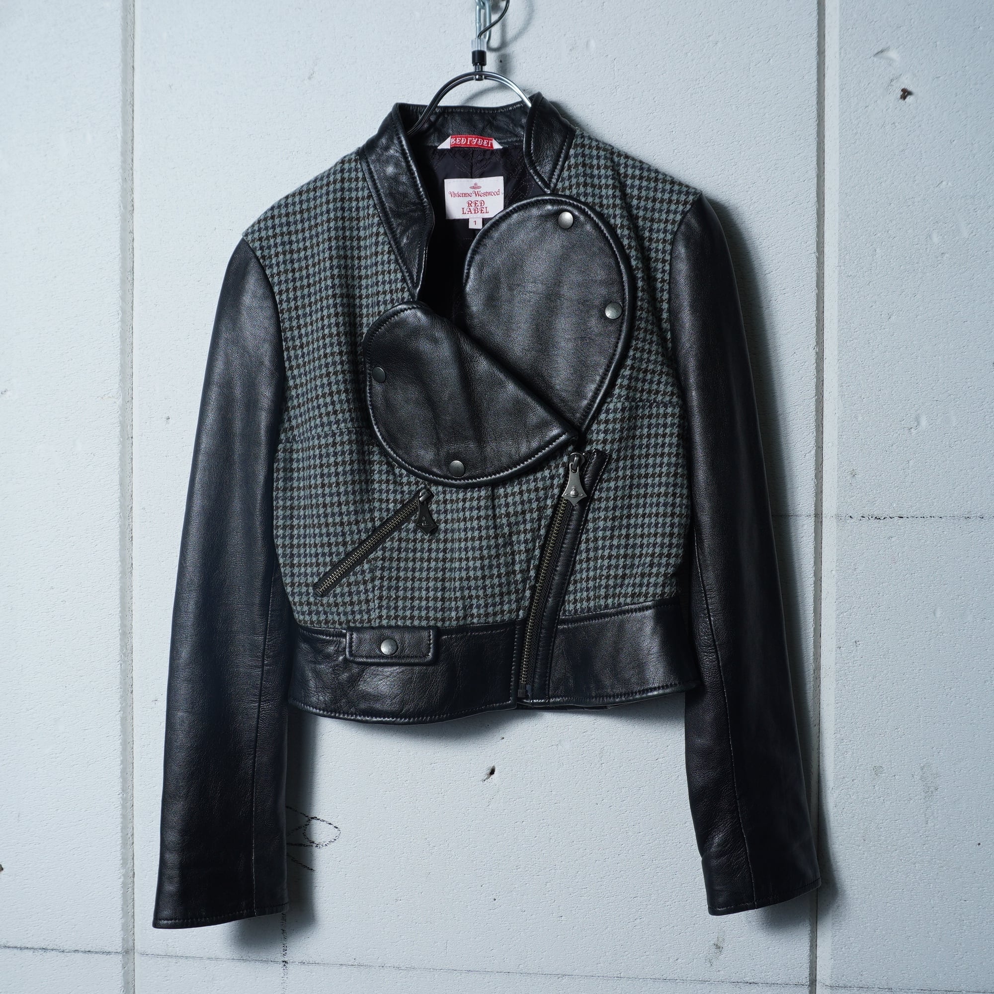 Vivienne Westwood】ヴィヴィアンウエストウッド 