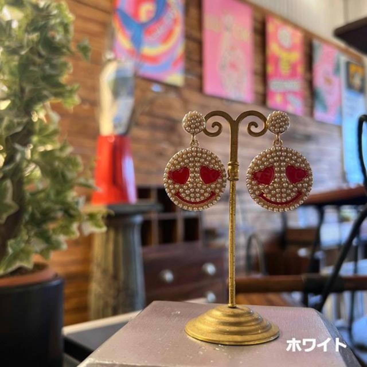 TOPANGA Jewelry　smileピアス　全2色　ピンク　ホワイト