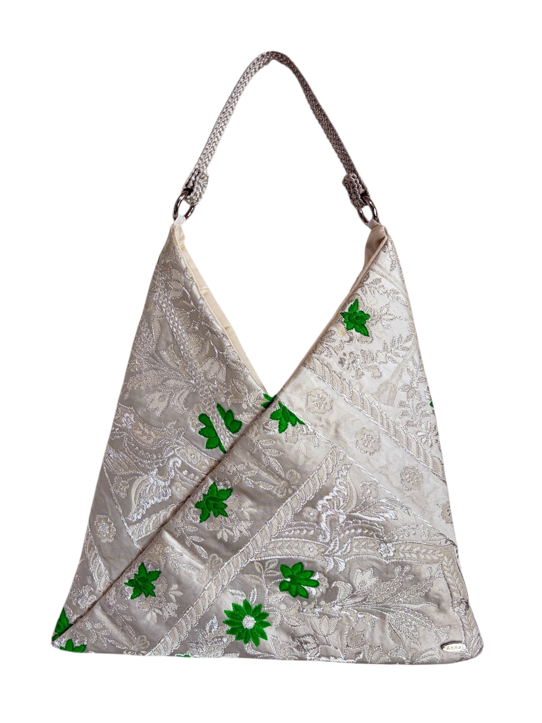 100-1130 あずま大