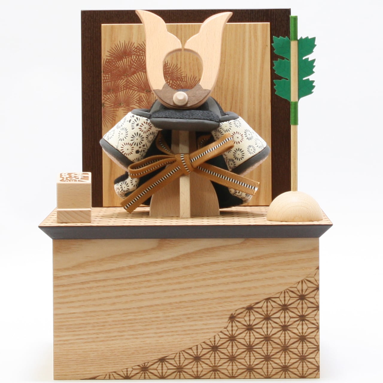 木目込みかぶと | 人形の松屋