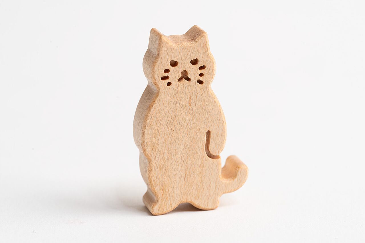 木のストラップ・立ち猫 | files