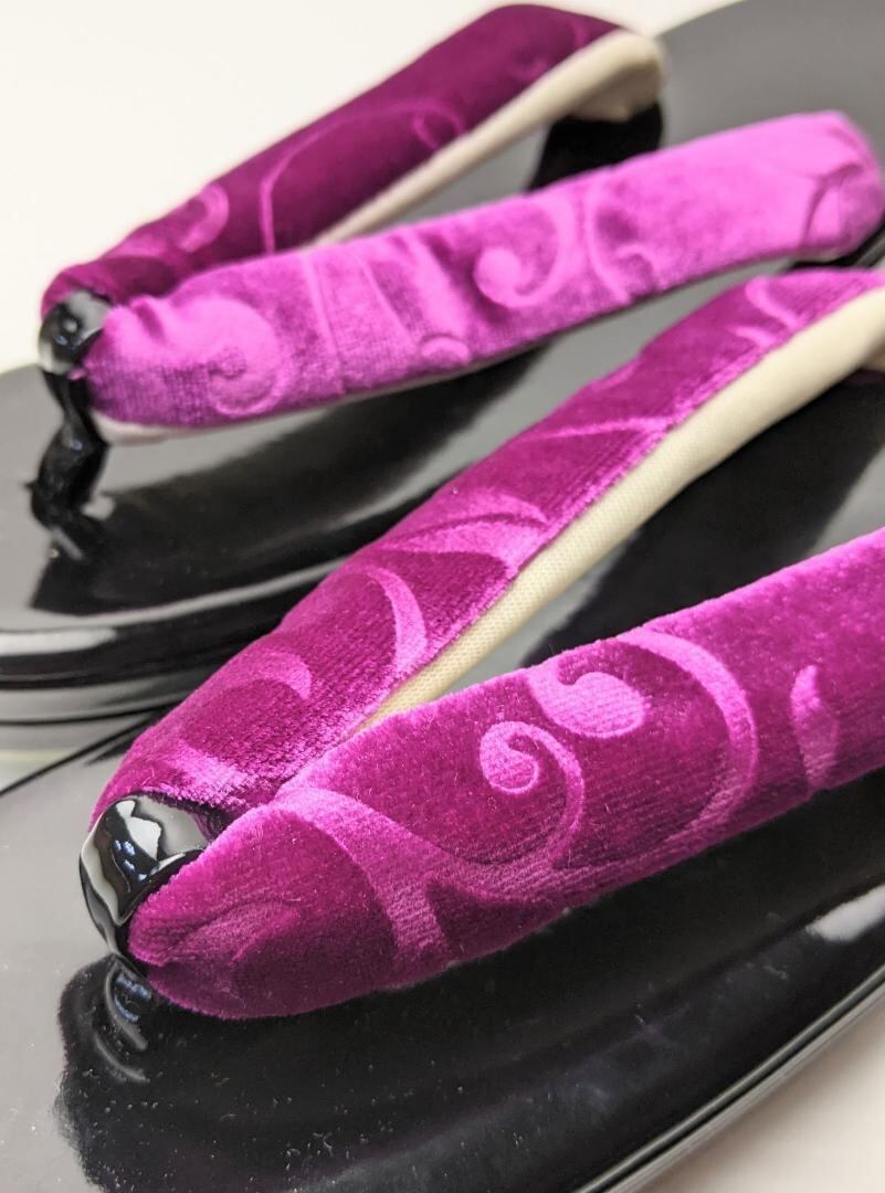 和装 草履バッグセット 振袖用 ベルベット 黒/金 フリーサイズ u55 和装 草履バッグセット 振袖用 ベルベット 黒/金 フリーサイズ