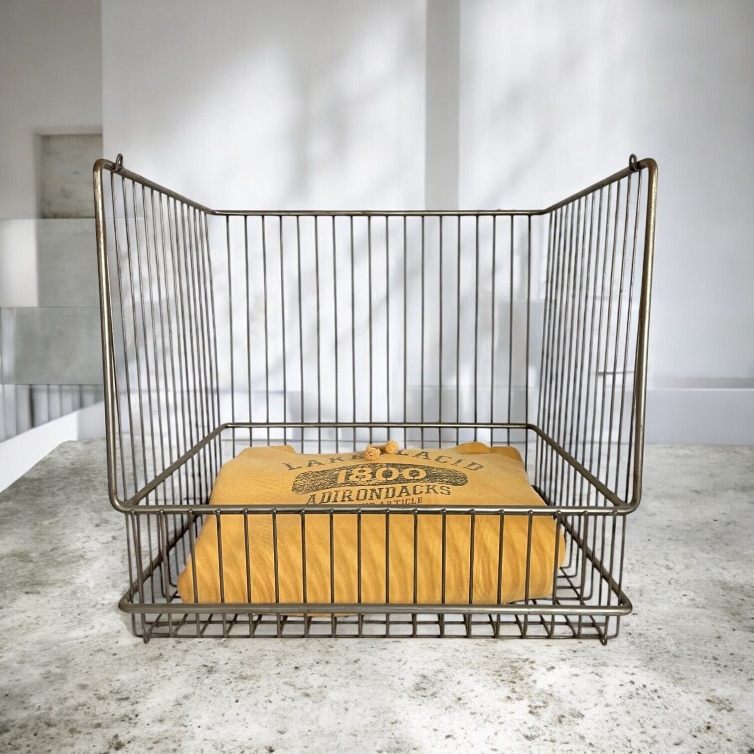 ヴィンテージ調】 スチール収納かご｜幅43×奥行35×高さ42cm｜取っ手