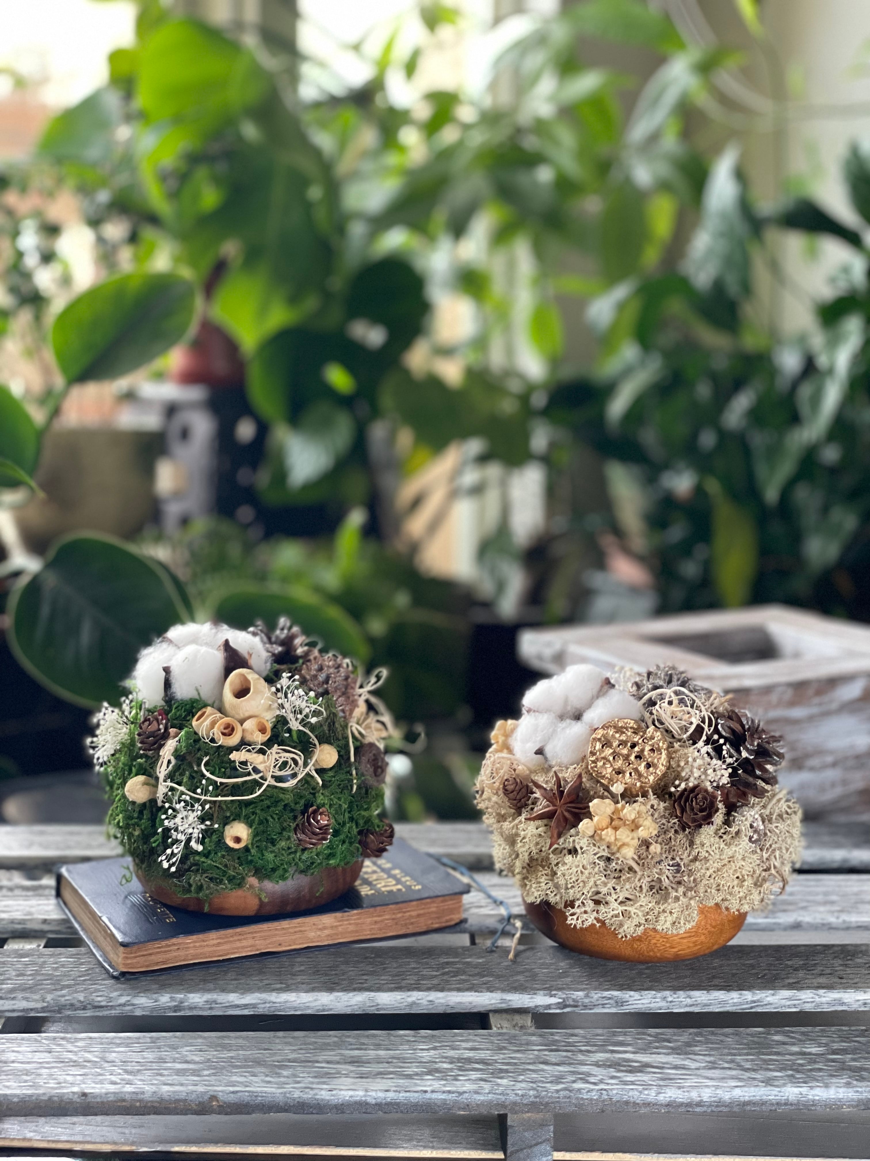 □コロンと可愛らしいホワイトクリスマスアレンジ□ | 京都宇治市