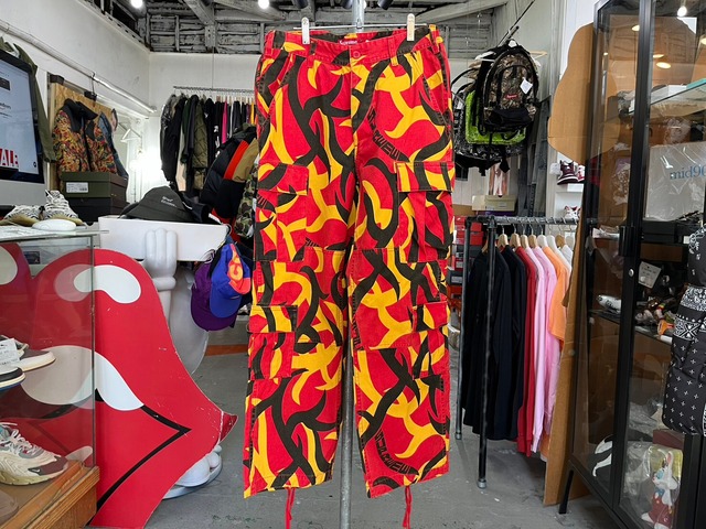 均一PRICE‼ Supreme CARGO PANT RED TRIBAL CAMO 30 81032