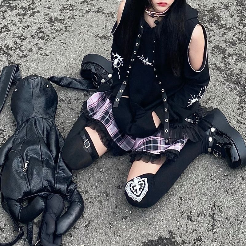 サブカル 服 地雷系 通販 パーカー オフショルダー ゴシック 十字架 プリント バンギャ